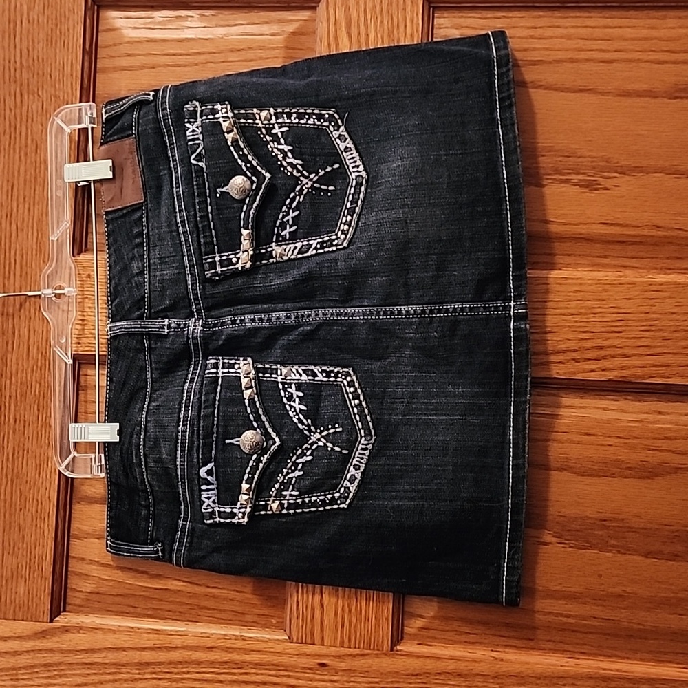 Maurice's mini skirt.